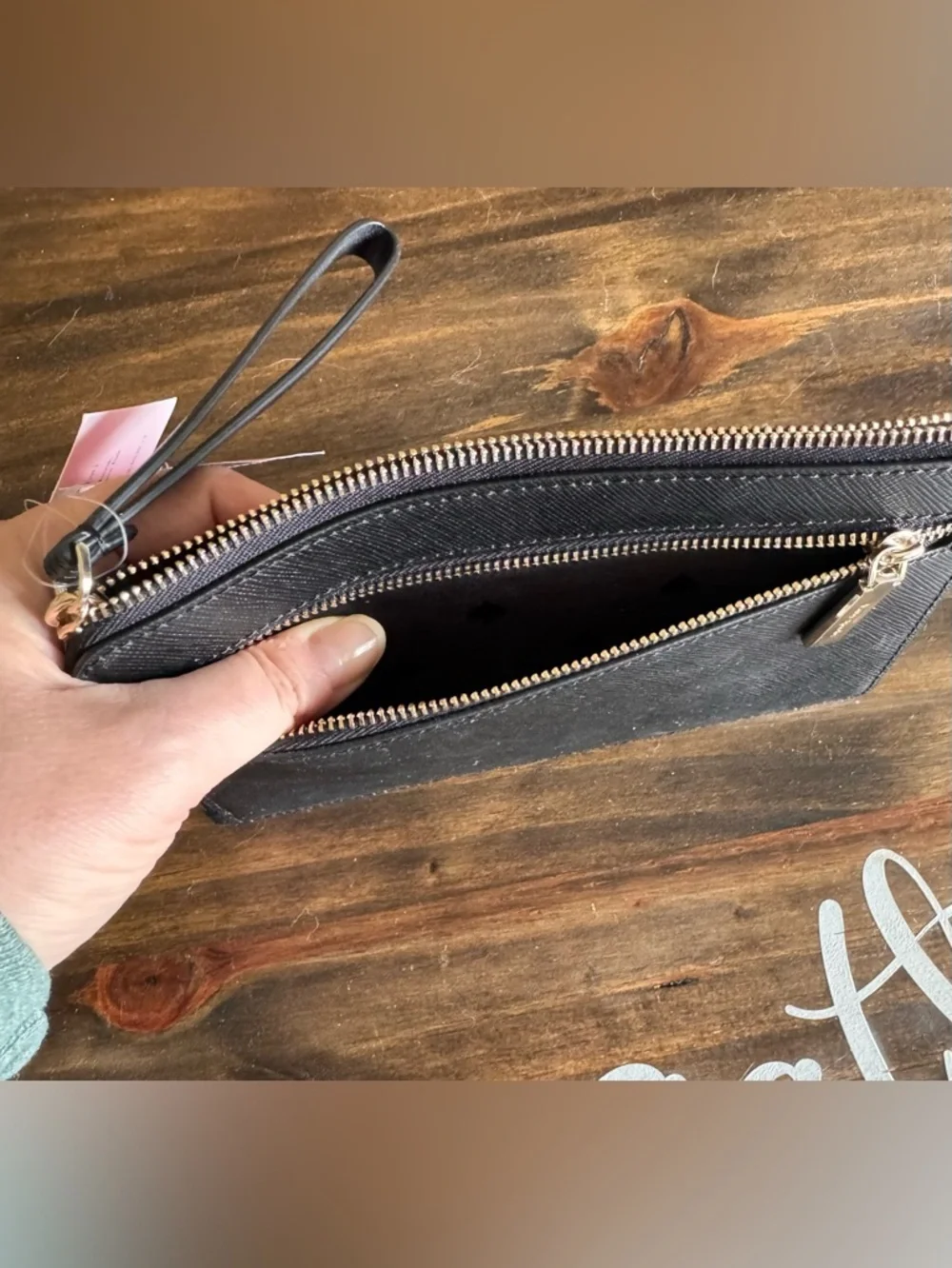 Kate Spade Staci Wristlet Black Saffiano Leather NWT Zip Clutch Wallet WLR00134 - Picture 3 of 7